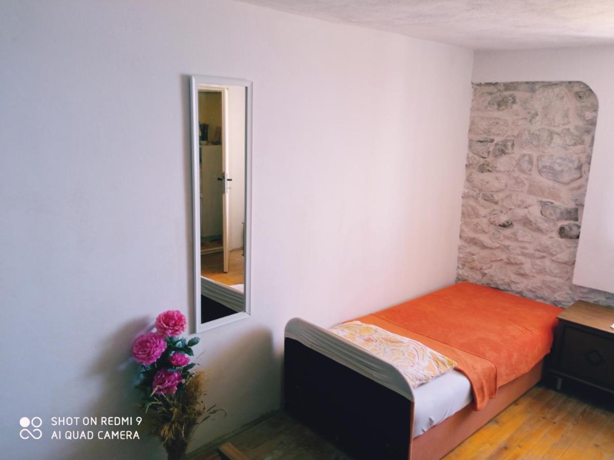 Apartman Anna Подстрана Екстериор снимка
